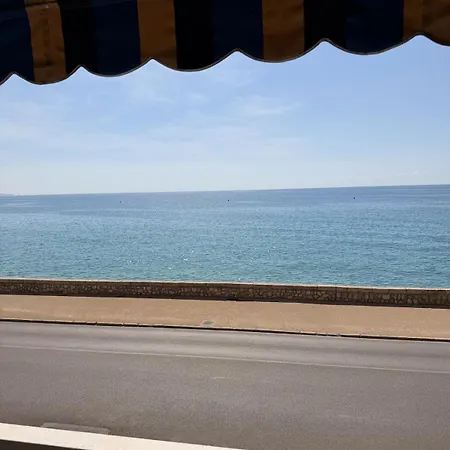 Apartman Le Nid Bleu - Florentina A *